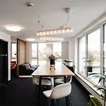 Aparthotel The Place - Serviced 4*
