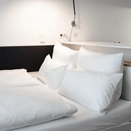 The Place - Serviced 4*