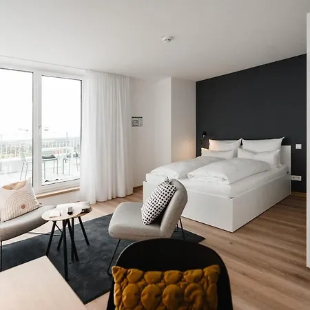 Aparthotel The Place - Serviced