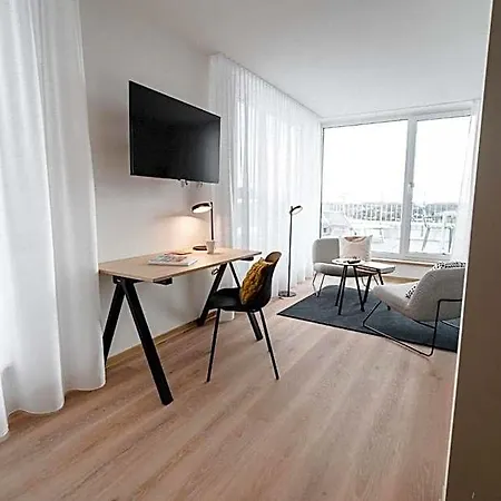 The Place - Serviced 4*