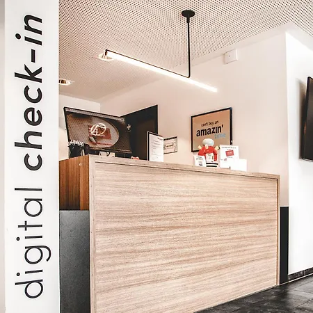 Aparthotel The Place - Serviced 4*