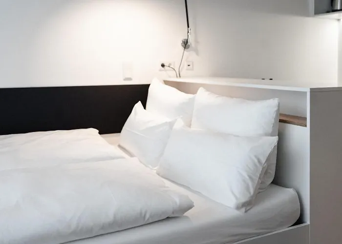 The Place - Serviced 4*