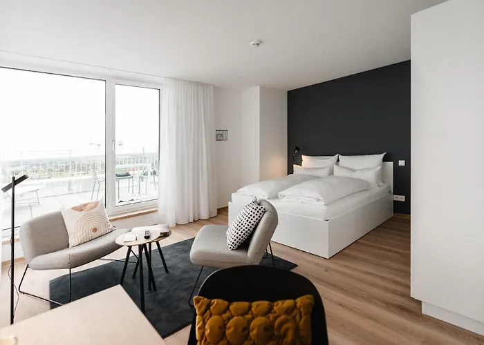 Aparthotel The Place - Serviced